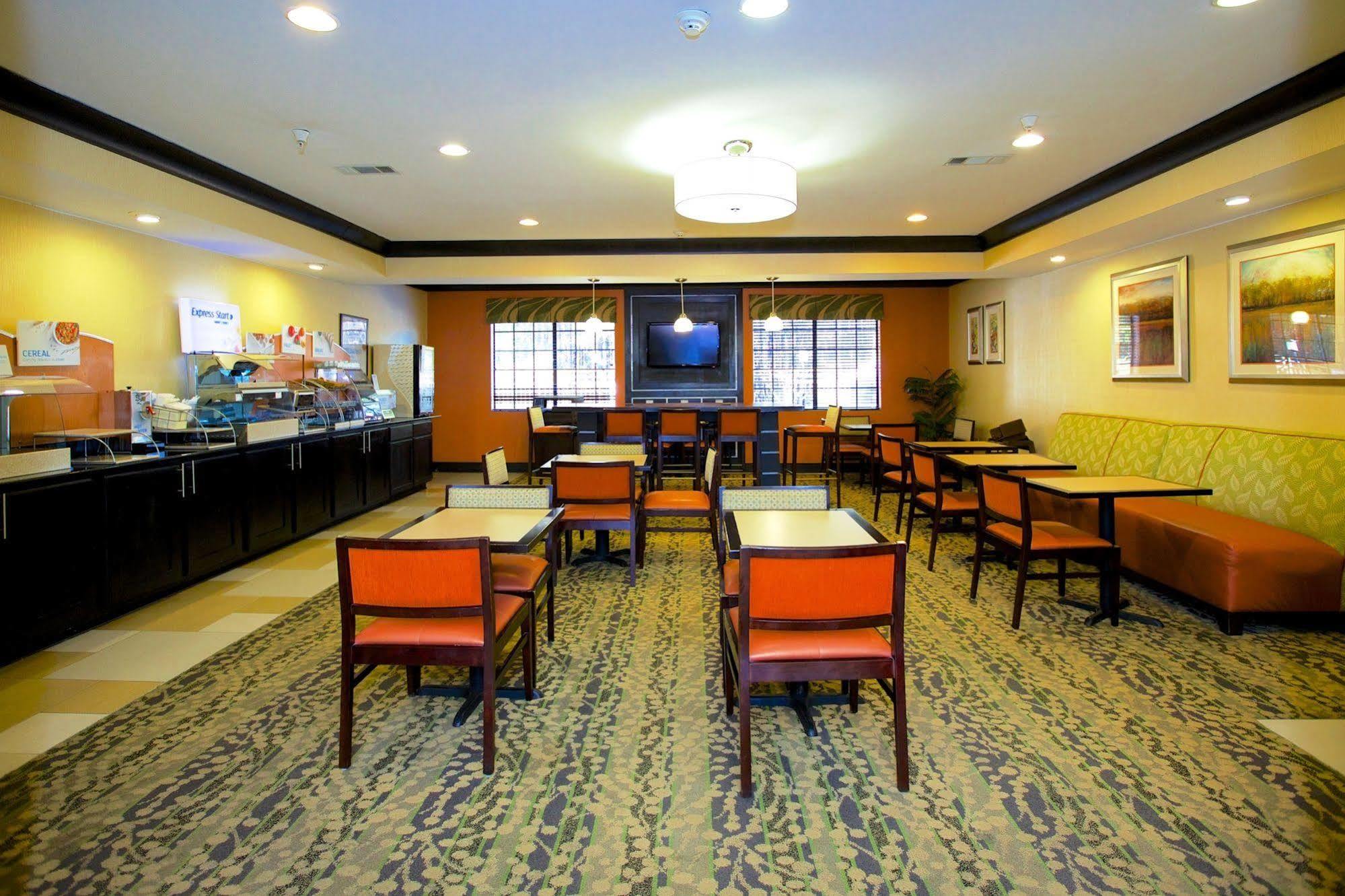Holiday Inn Express Hotel & Suites Kennesaw Northwest - Acworth By Ihg Экстерьер фото